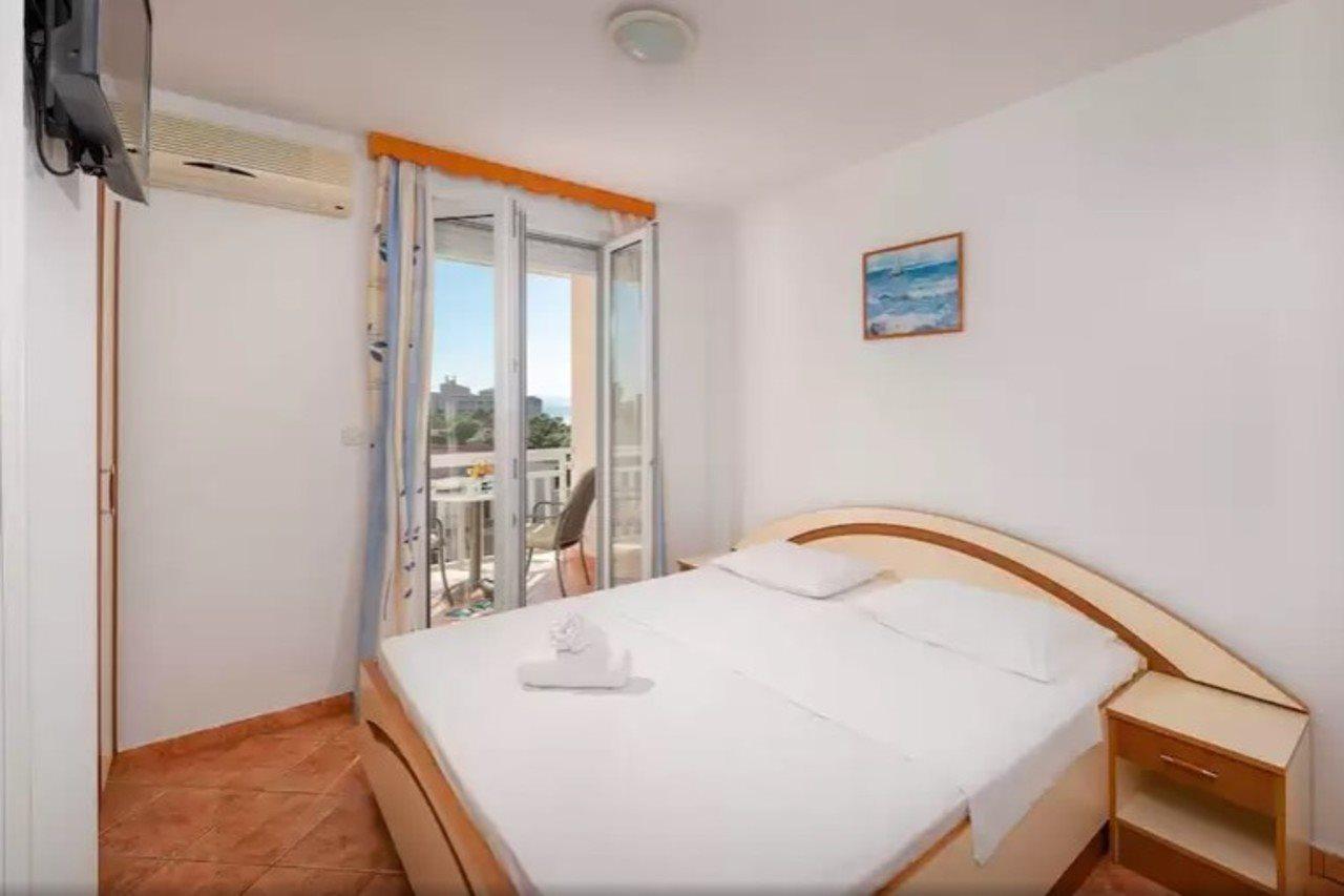 Hotel Gada à Baška Voda Extérieur photo